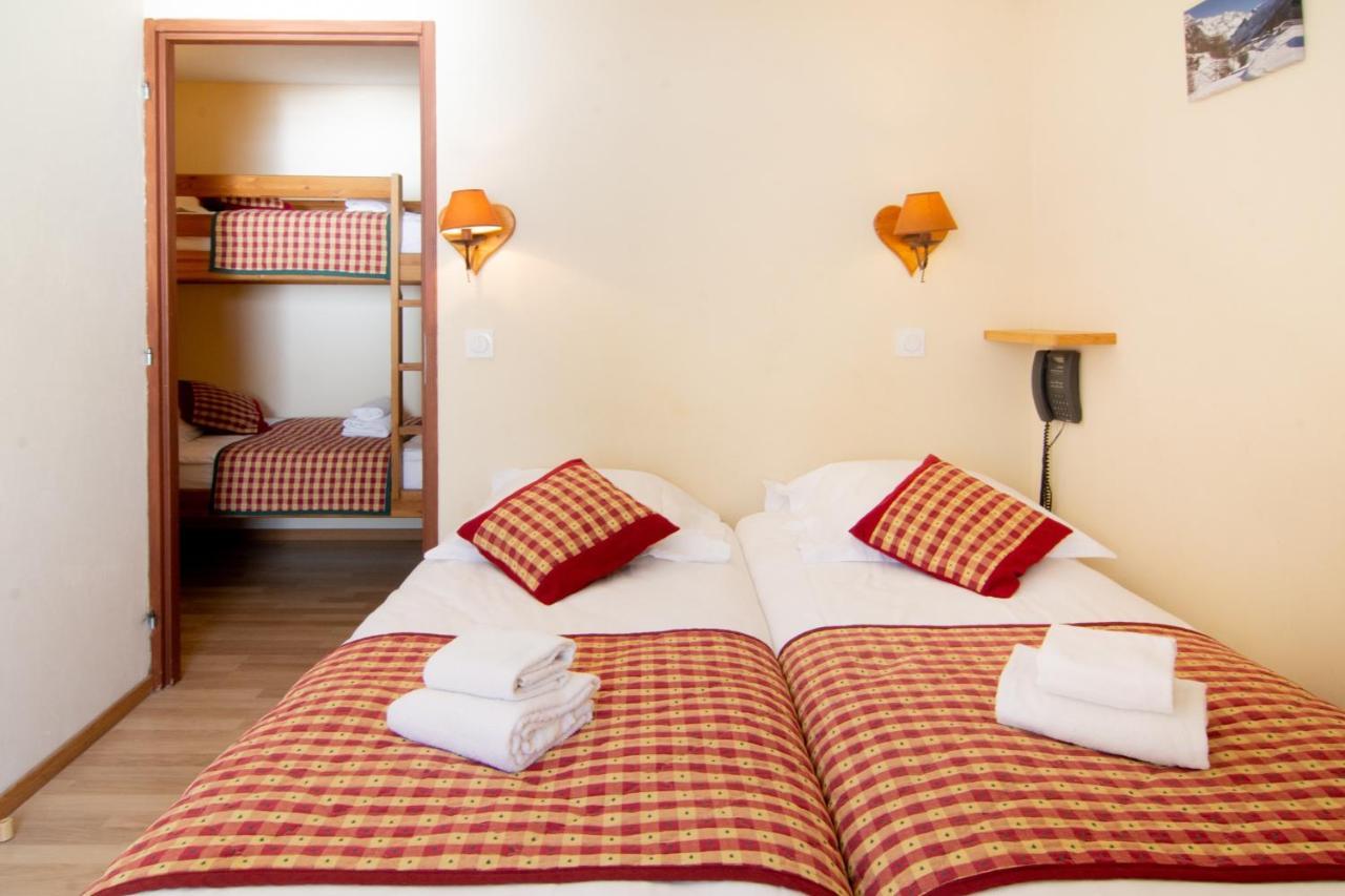 Chalet Hotel La Tarine Пезе-Нанкруа Екстер'єр фото